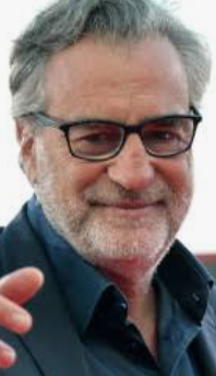 Max Tortora: L’Architetto della Risata, della Musica e del Cuore